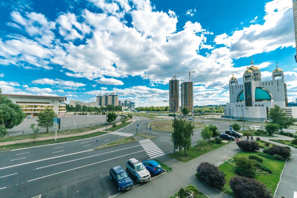 Two-Storey Apartment Near Iec Kiew Exterior foto
